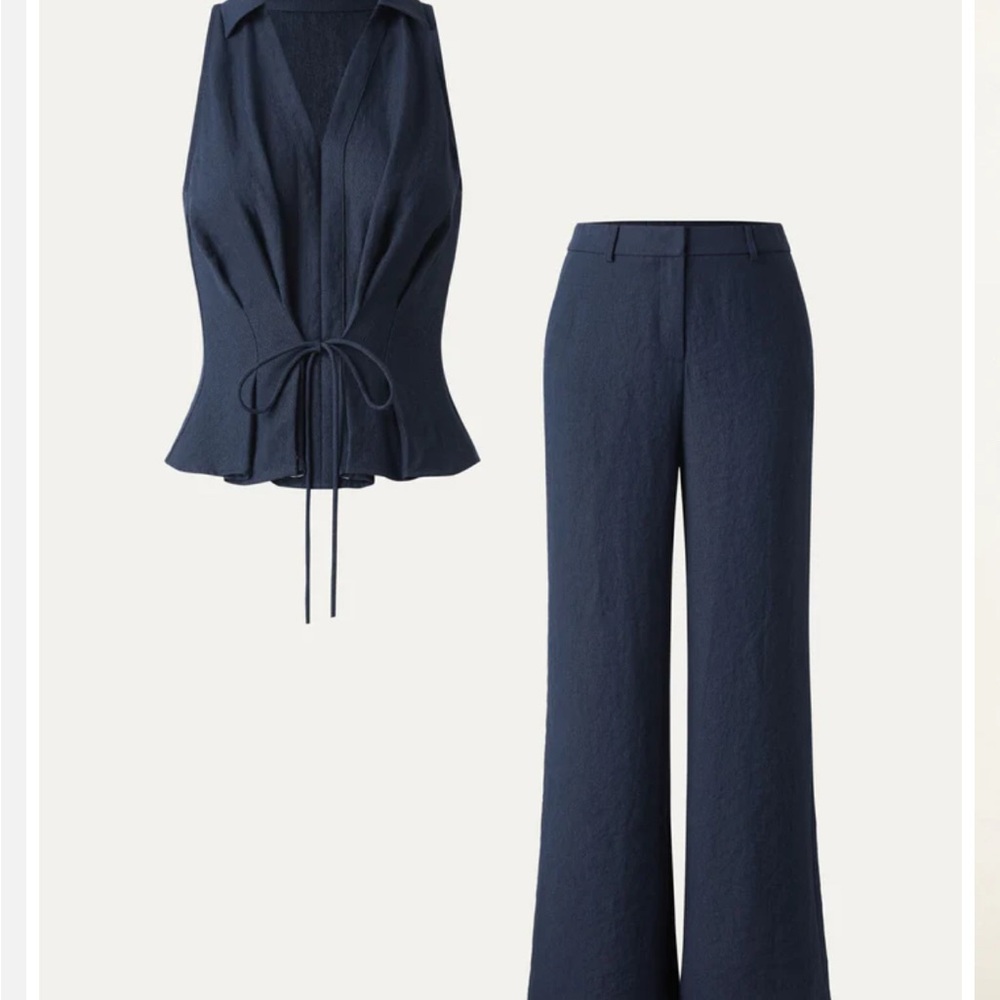 Mid Rise Flared Pant with Pockets - Picture 3 of 7